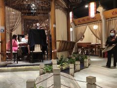 -万重锦·人文川菜馆(骡马市店)