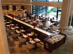 iphone_upload_pic-LONG BAR 廊吧(外滩华尔道夫酒店)