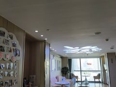 -雪梅月子中心(华侨城店)