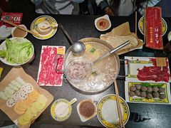 -大吉利·潮汕鲜牛肉火锅(万峰路店)