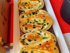 广式葱油饼-馋遇江南·精致湖景雅宴(东方之门店)