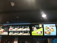 -麦当劳(郑州东高铁站店)