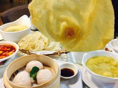 -新大咀港式茶餐厅(宝山万达店)