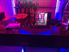 -唯爱KTV聚会餐厅(仙林东城汇店)