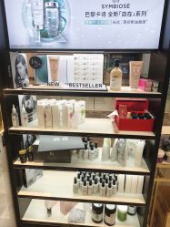 -时尚殿堂hair salon（上地华联店）