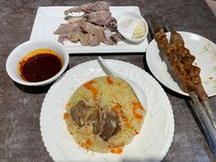 -贯贯吉·清真餐厅(浙江中路店)