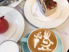 -Fridi Patisserie Cafe