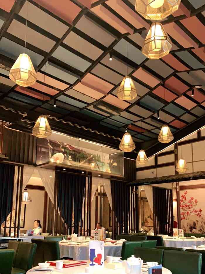 江南厨子(万象天地店)-"江南厨子是走江浙菜高端路线的,比较精致.