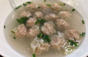 Sour Snail Pork Dumplings