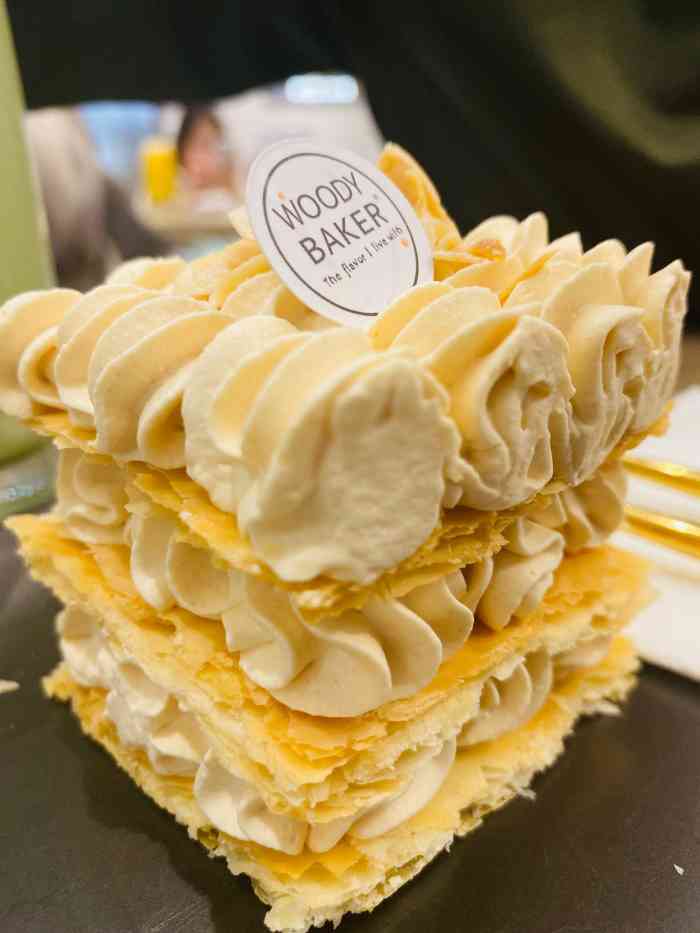 woody baker沃倍可-"万象城负一楼,门口旁边,有各种面包,蛋糕.