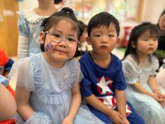 -上海青草地幼儿园