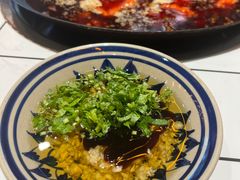 -旧街市鲜货老火锅(大光路店)