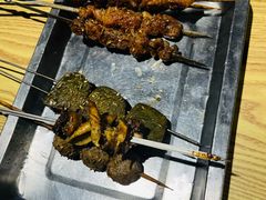 -马路牙子烧烤馄饨酒馆(望京店)