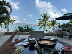 -雾山韩式烤肉·海南糟粕&椰子鸡火锅·海景餐厅(三亚绿发山海天JW万豪酒店)