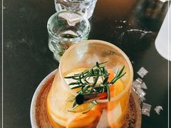 -BE NORMAL CAFE(霞溪路店)