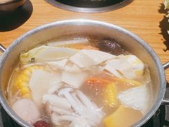 -呷哺呷哺 黄金牧场 (新中关购物中心店)