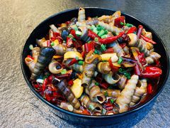 -马路边上·小海鲜烧烤(八一路店)