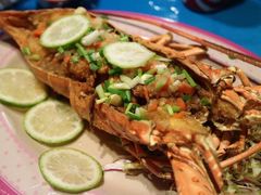 -Thiw Soen Seafood Restaurant