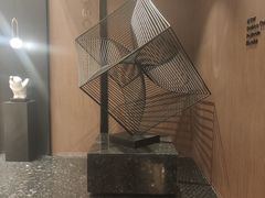 -乔治莫兰迪酒店(济南解放路山东大学店)