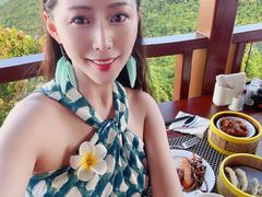 -三亚亚龙湾人间天堂鸟巢度假村