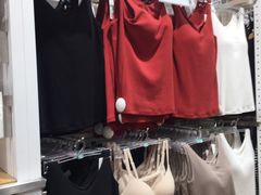 -优衣库(上海金桥太茂店)