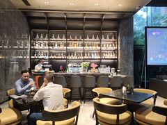 -星河吉酒店-BOND大堂吧·咖啡·简餐