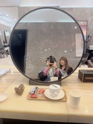 -TONI&GUY