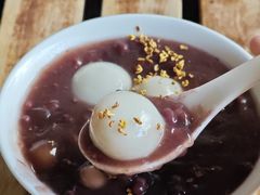 芝麻汤圆赤豆糊-吴家馄饨