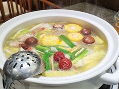 招牌炖羊肉-马一洒开锅羊肉清真餐厅(京汉店)