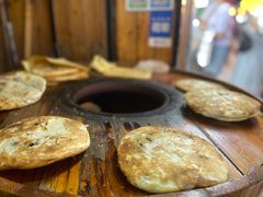 梅菜扣肉饼-徐禾记手工烧饼(农院路店)