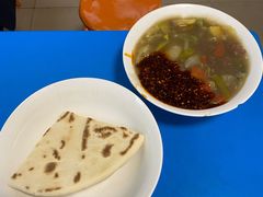 -刘老虎肉丸糊辣汤(总店)