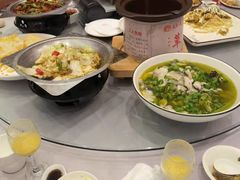 -天外天美食广场(哈尔滨路店)