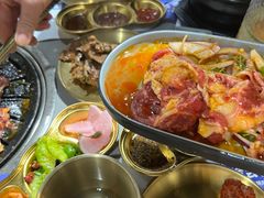 -金会长自助海鲜·烤肉(人民广场店)