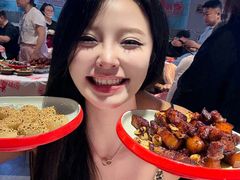 -老闵田螺馆·南昌市井菜·特色小吃(总店)