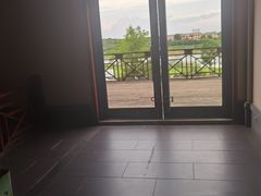 -梁子湖东篱老屋生态庄园