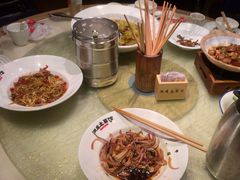-洞庭土菜小炒馆(易发广场店)