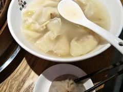 -忆秦园小笼包(惠山古镇总店)