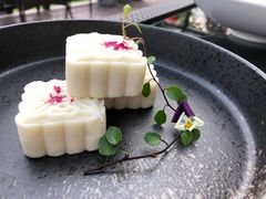 -荷风细雨·中国茶宴(碧云店)