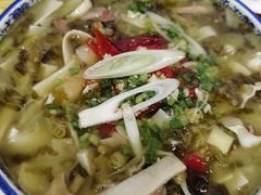 酸菜肥肠-白家高记肥肠粉(总店)