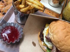 -BURGER BRO'S