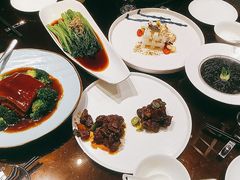 -大理实力希尔顿酒店御璽中餐厅YUXI – CHINESE RESTAURANT