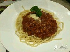 -菲滋意式餐厅(金华银泰城店)