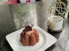 -星河吉酒店-BOND大堂吧·咖啡·简餐