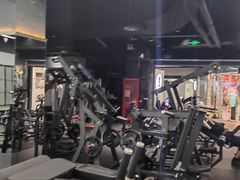 -VLines耀能运动24小时·月付制健身(京广桥店)