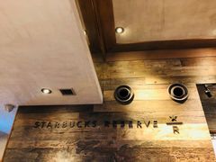 -星巴克(武康路店)