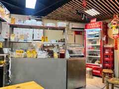 -明姨仔潮汕美食·碳炉猪脚·汕尾牛腩饭·起片鸡煲(起义路店)