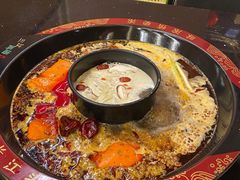 -三江两海老火锅(北京首店)