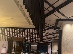-瑰丽酒店·海吧·天际下午茶·现场DJ·天台酒吧