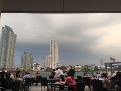-曼谷湄南河畔华美达广场酒店