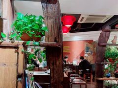 -大匠工房古船木艺术餐厅·猪肚鸡专门店(长白仙岛店)
